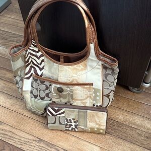 Coach Ergo  Patchwork Stylish Brown and Cream Women's Bag and Wallet  Set